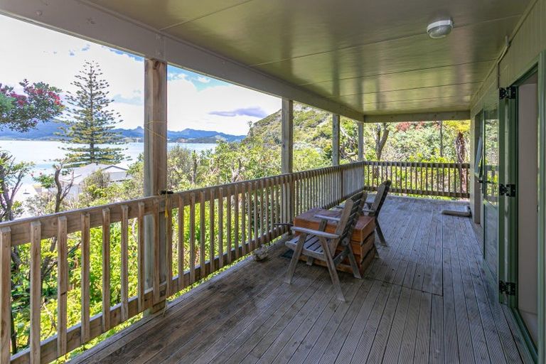 Photo of property in 2445 Wyuna Bay Road, Wyuna Bay, Coromandel, 3581