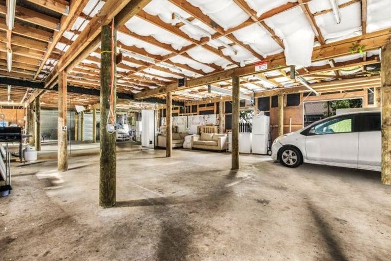 Photo of property in 6 Southview Place, Wattle Downs, Auckland, 2102