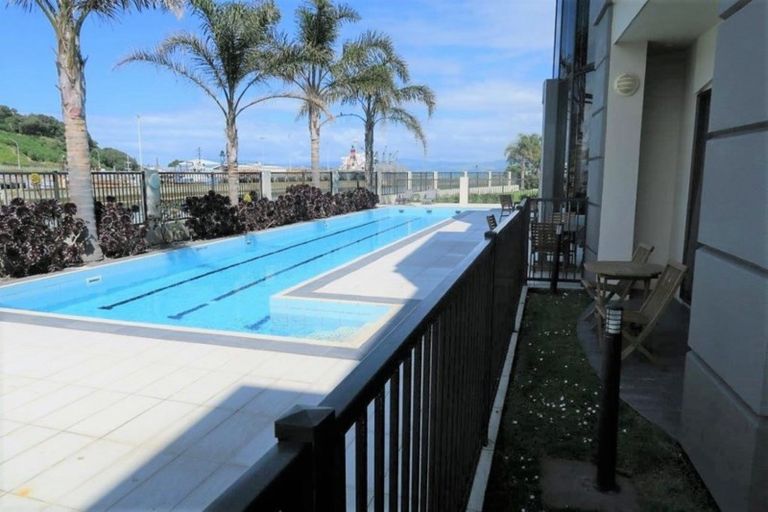 Photo of property in 204/2 Reads Quay, Gisborne, 4010