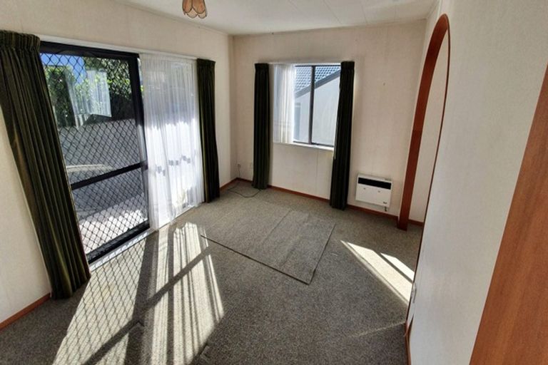 Photo of property in 70a Bluegum Road, Paraparaumu Beach, Paraparaumu, 5032