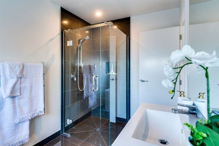 Photo of property in 3 Aparima Place, Awatoto, Napier, 4110