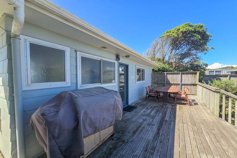Photo of property in 585 Pukehina Parade, Pukehina, Te Puke, 3189