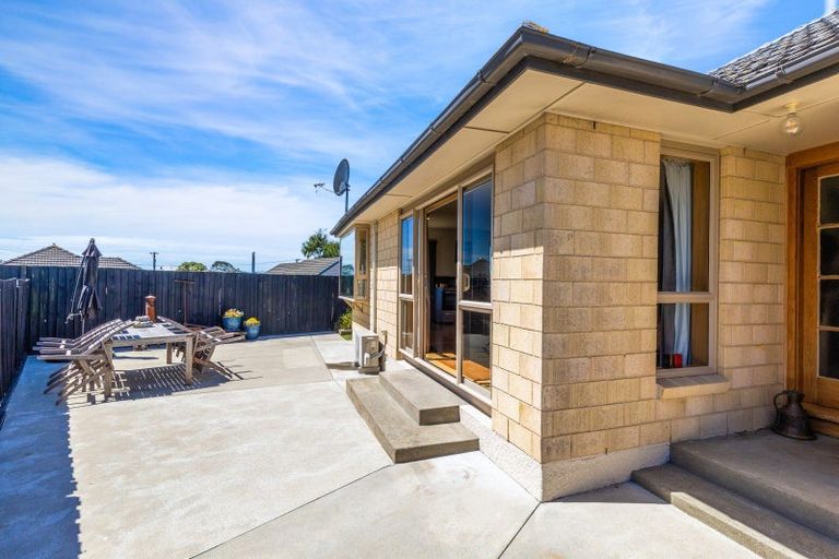 Photo of property in 3/461 Pages Road, Aranui, Christchurch, 8061