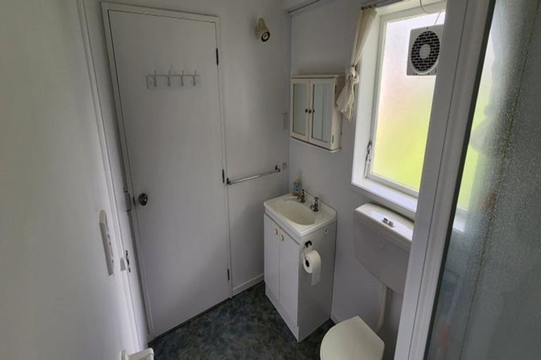 Photo of property in 2/25 Britannia Street, Petone, Lower Hutt, 5012