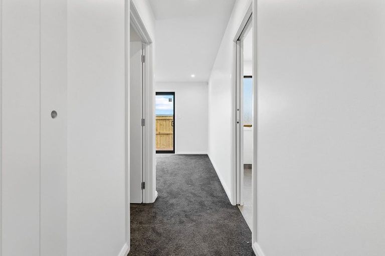 Photo of property in 61 Freedom Drive, Kelvin Grove, Palmerston North, 4414