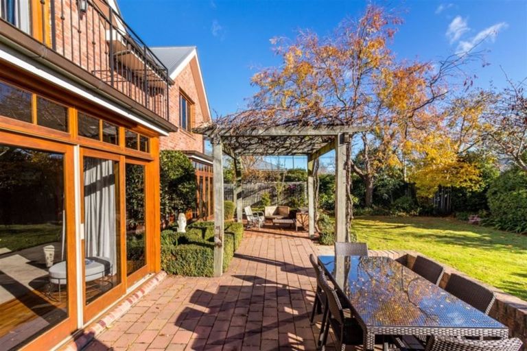 Photo of property in 23 Normans Road, Strowan, Christchurch, 8052