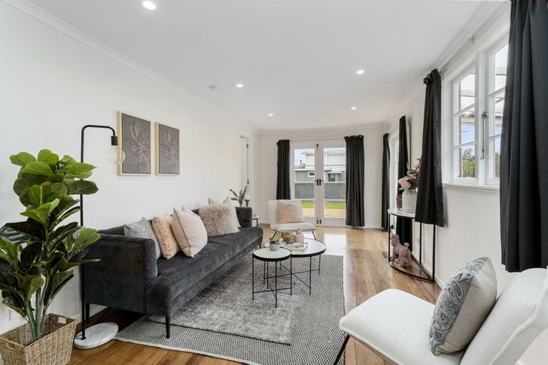 Photo of property in 7 Dunstan Street, Otaki, 5512