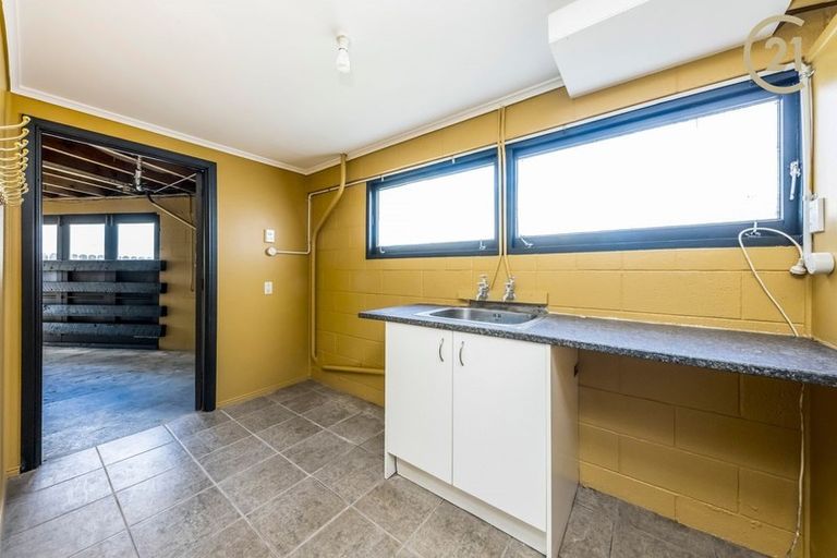 Photo of property in 3 Halberg Street, Papakura, 2110