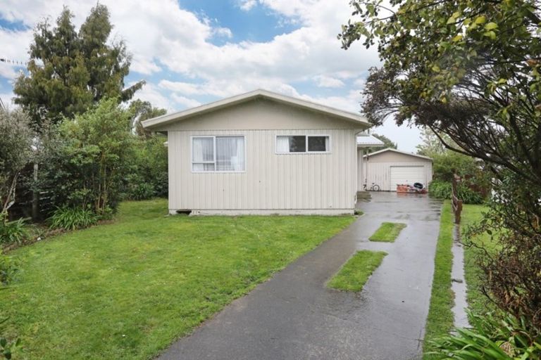 Photo of property in 3 Meads Place, Bulls, 4818