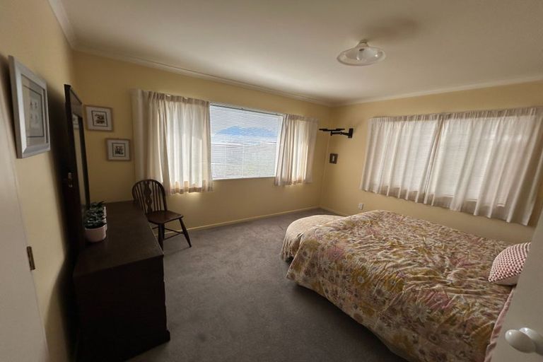Photo of property in 40 Capell Avenue, Lake Hawea, 9382