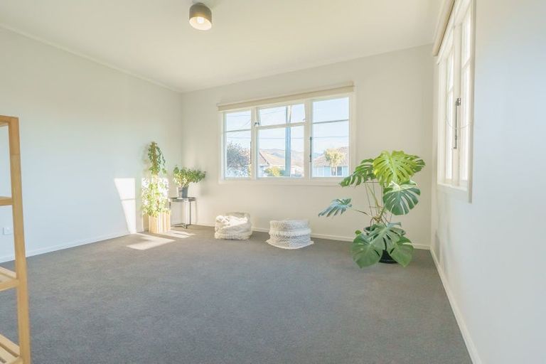 Photo of property in 1/11 Tainui Street, Stoke, Nelson, 7011