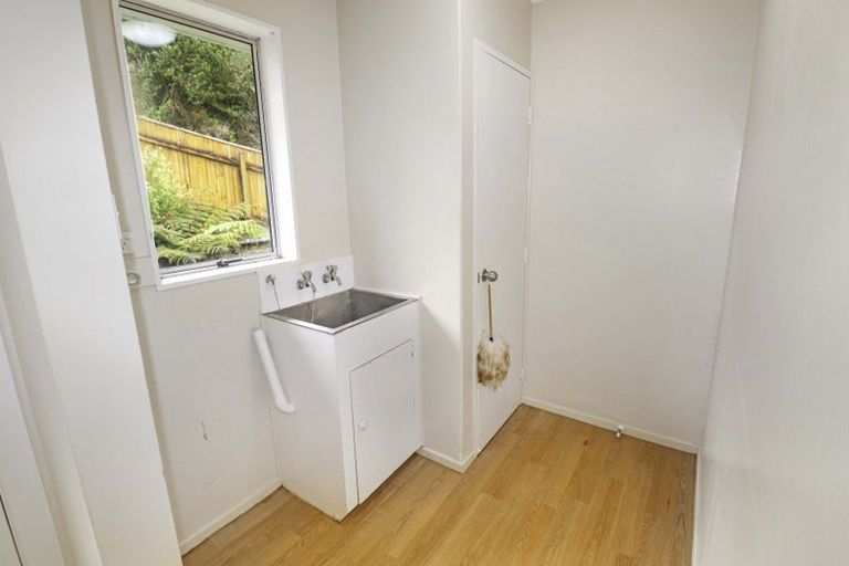 Photo of property in 23b Rintoul Grove, Stokes Valley, Lower Hutt, 5019