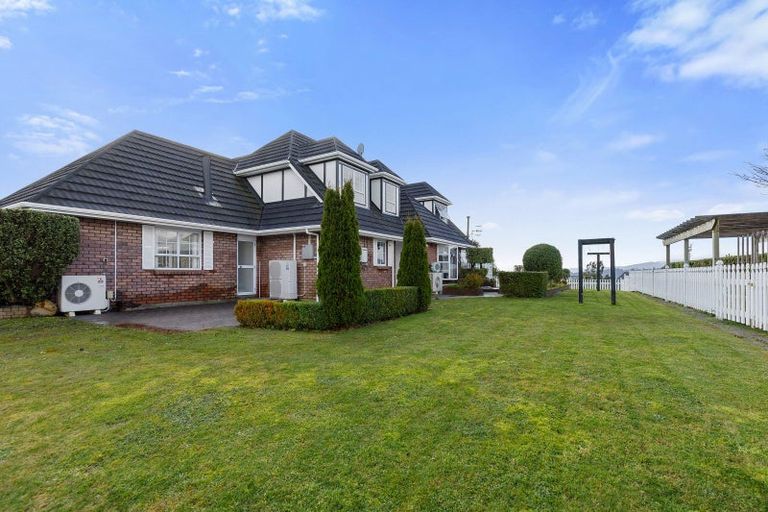 Photo of property in 12 Lindis Lane, Kelson, Lower Hutt, 5010