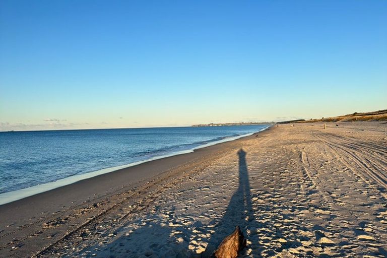 Photo of property in 153 Karewa Parade, Papamoa Beach, Papamoa, 3118