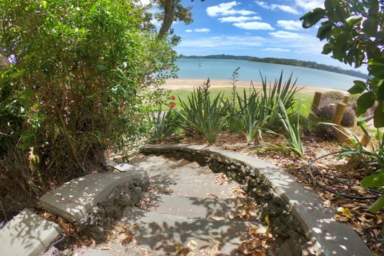 Photo of property in 30j Sullivans Road, Paihia, 0200