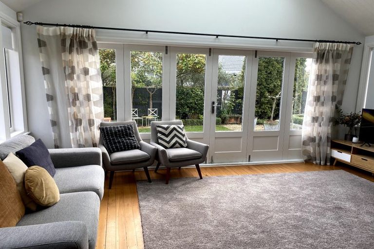 Photo of property in 107 Hamilton Avenue, Ilam, Christchurch, 8041