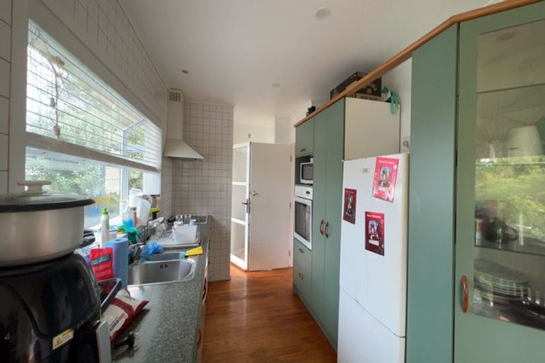 Photo of property in 17 Normandy Place, Henderson, Auckland, 0610