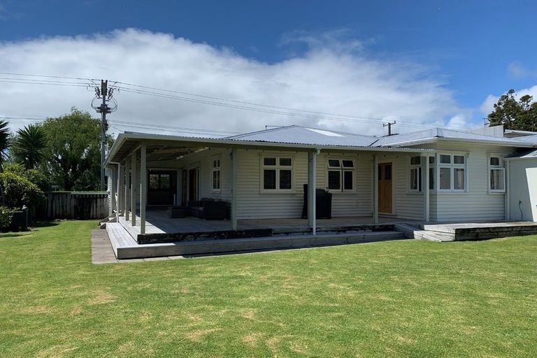 Photo of property in 58 Govett Avenue, Frankleigh Park, New Plymouth, 4310