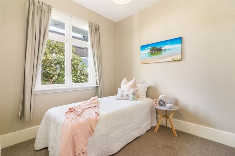 Photo of property in 20 Roa Road, Fendalton, Christchurch, 8041