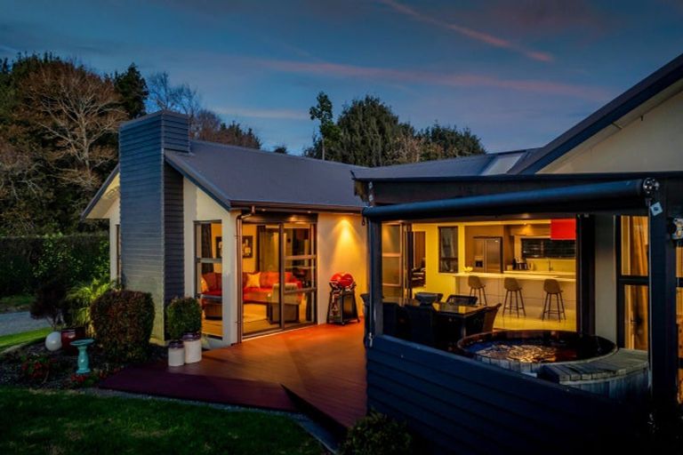 Photo of property in 1058 Mangorei Road, Mangorei, New Plymouth, 4371