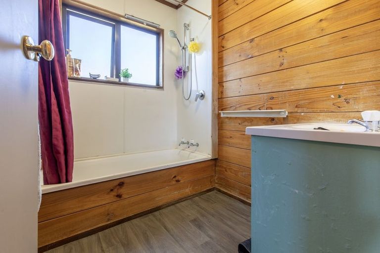 Photo of property in 23 Noni Street, Turangi, 3334