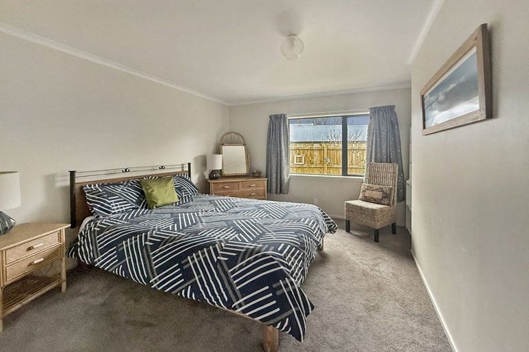 Photo of property in 1/7 Kathleen Place, Rainbow Point, Taupo, 3330