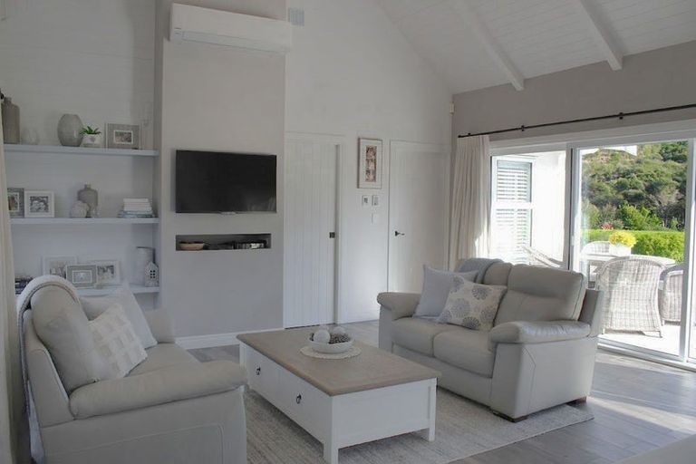 Photo of property in 728 Peak Road, Helensville, 0875