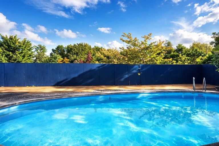 Photo of property in 50 Kimihia Road, Huntly, 3700