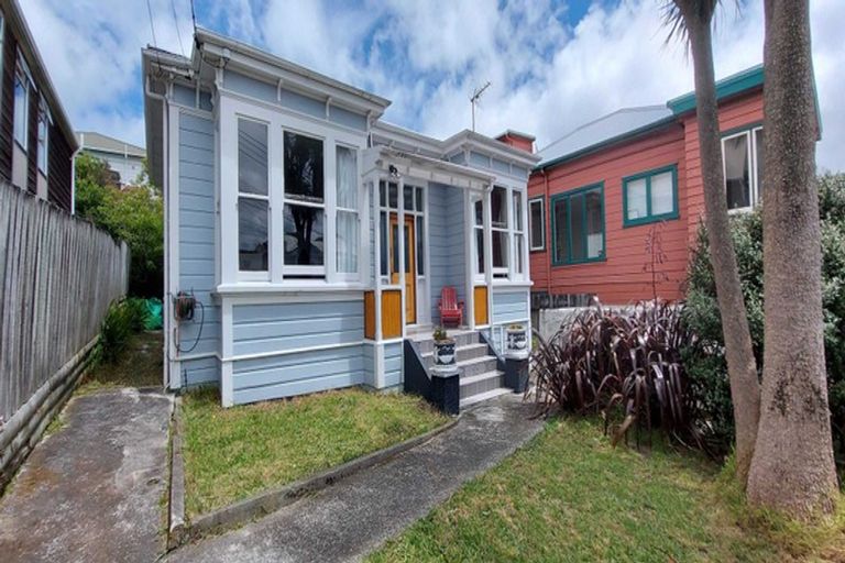 Photo of property in 10 Dawson Street, Berhampore, Wellington, 6023