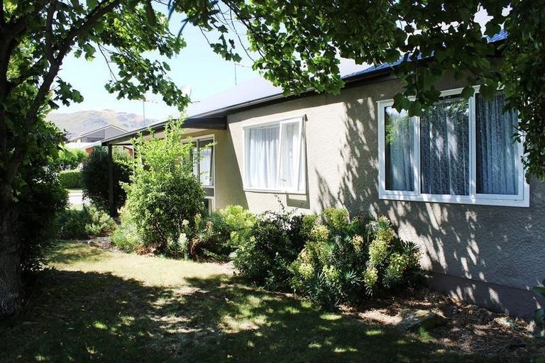 Photo of property in 13 Kerry Court, Cromwell, 9310