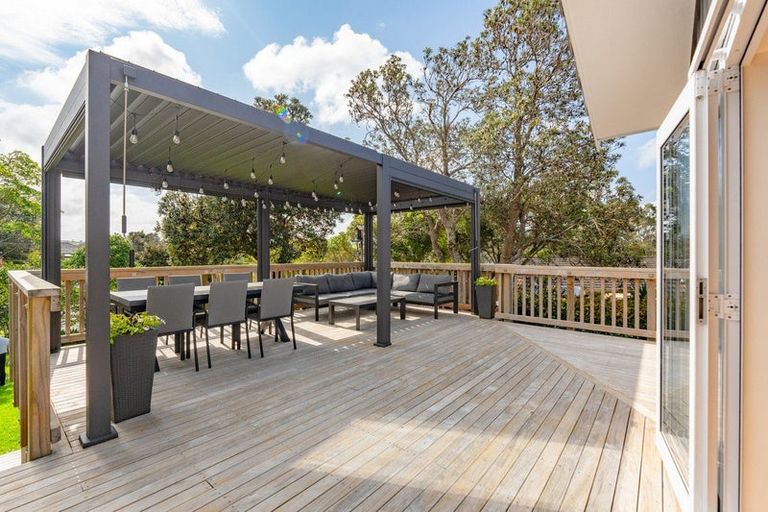 Photo of property in 4 Waimarie Road, Whenuapai, Auckland, 0618