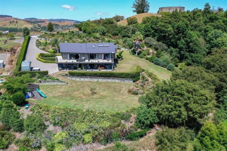 Photo of property in 161 Kimihia Road, Huntly, 3771