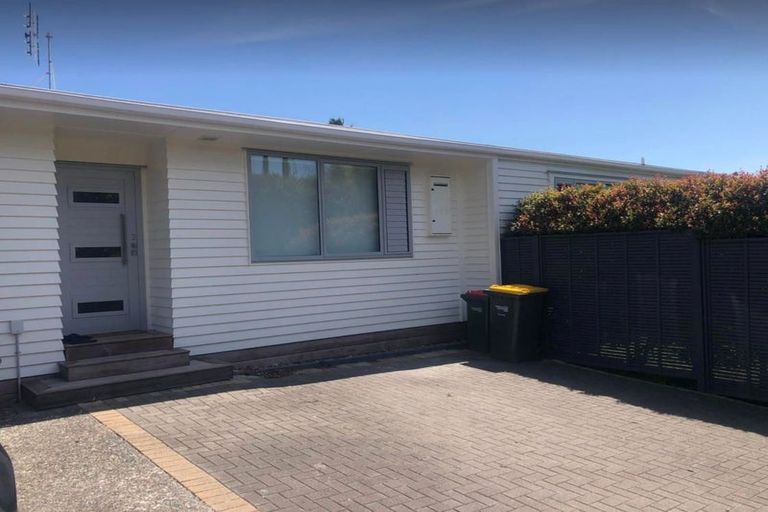 Photo of property in 2/8 Cecil Road, Milford, Auckland, 0620