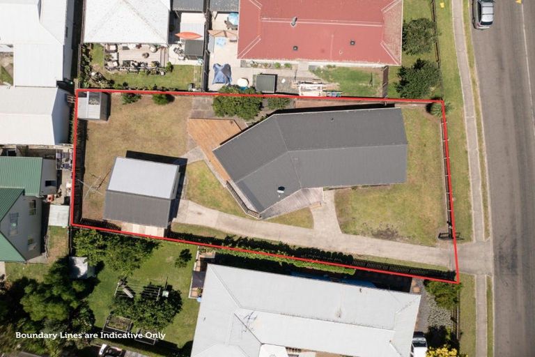 Photo of property in 42 Eversham Road, Mount Maunganui, 3116