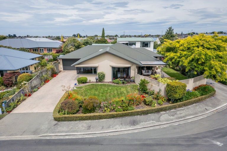 Photo of property in 16 Alpine Close, Marchwiel, Timaru, 7910
