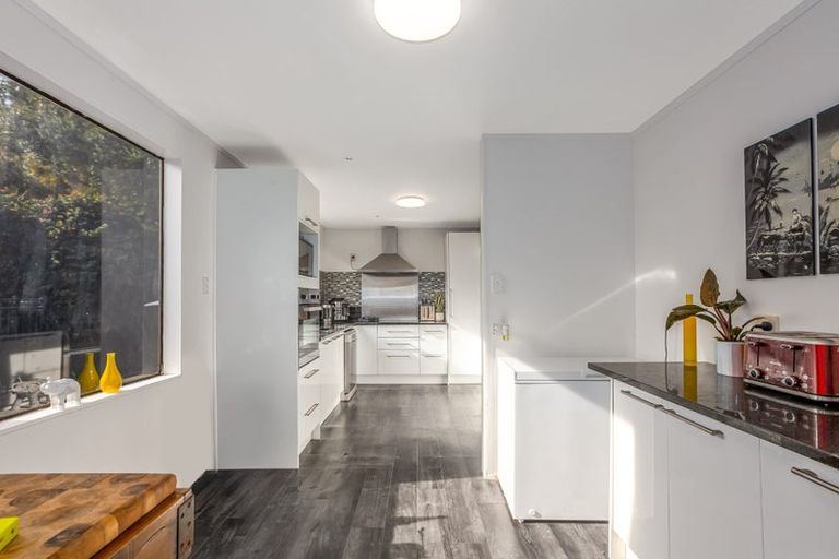 Photo of property in 14 Staysail Place, Whitby, Porirua, 5024