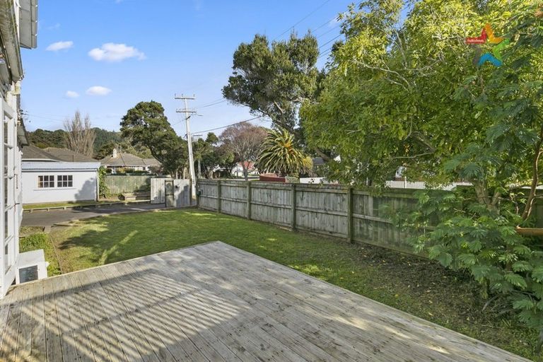 Photo of property in 60 Petherick Street, Taita, Lower Hutt, 5011