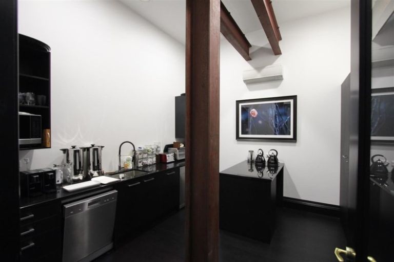 Photo of property in 1 Davy Street, Carterton, 5713