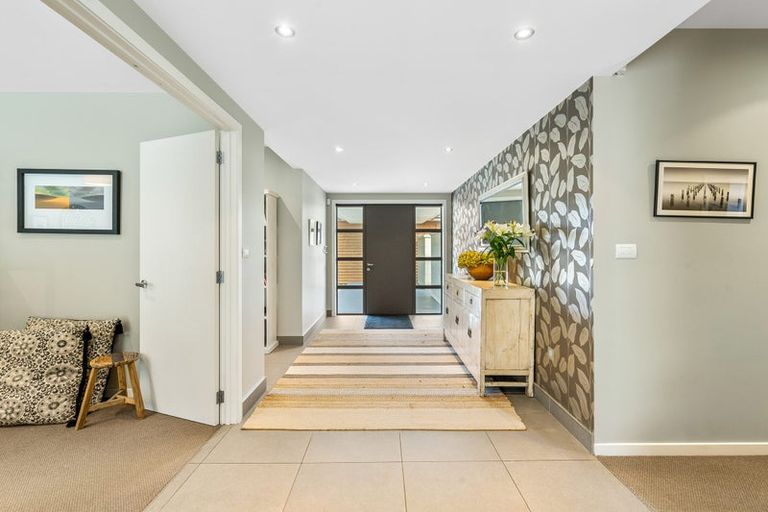 Photo of property in 32 Tirohanga Road, North Taieri, Mosgiel, 9092