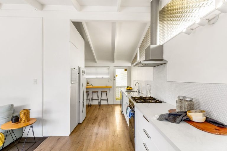 Photo of property in 1/2 Finlow Drive, Te Atatu South, Auckland, 0610