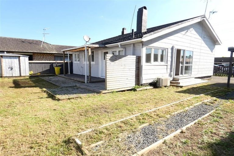 Photo of property in 1/281 Porchester Road, Takanini, 2112