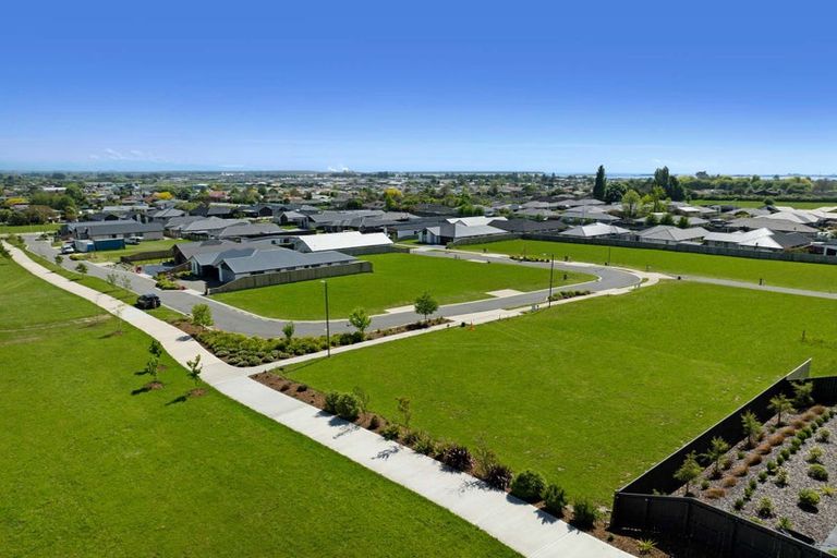 Photo of property in 25 Greenway Crescent, Hope, Richmond, 7020