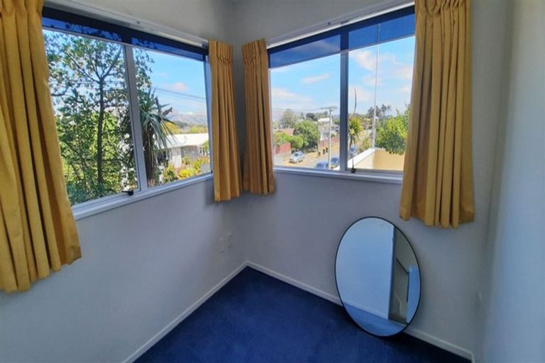 Photo of property in 420 Marine Parade, South New Brighton, Christchurch, 8062