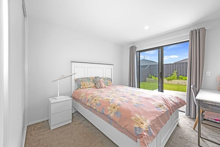 Photo of property in 15 Jean Batten Lane, Rolleston, 7615