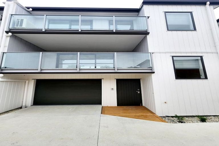 Photo of property in 46c Hart Road, Hauraki, Auckland, 0622