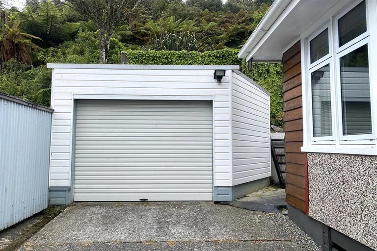 Photo of property in 111 Marsden Road, Greymouth, 7805
