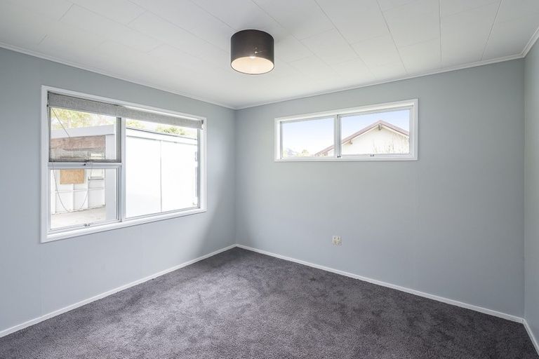 Photo of property in 32 Sylvan Avenue, Waikanae, 5036