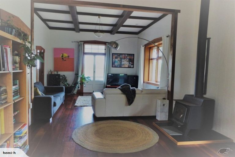 Photo of property in 20 Government Road, Raglan, 3225