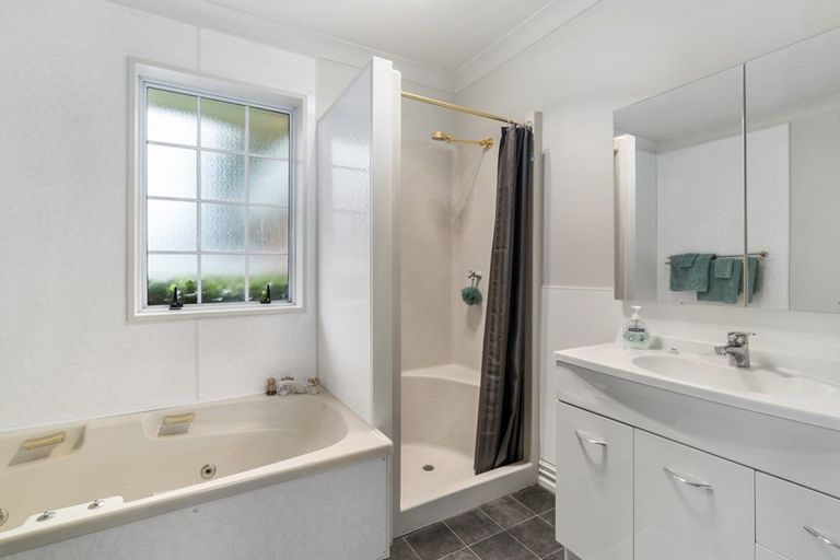 Photo of property in 11 Coleraine Street, Cromwell, 9310