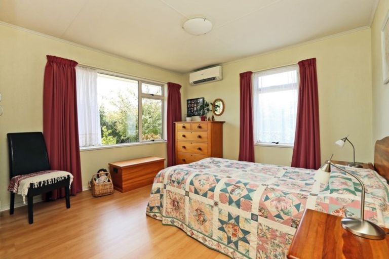 Photo of property in 3 Lyttelton Crescent, Tamatea, Napier, 4112